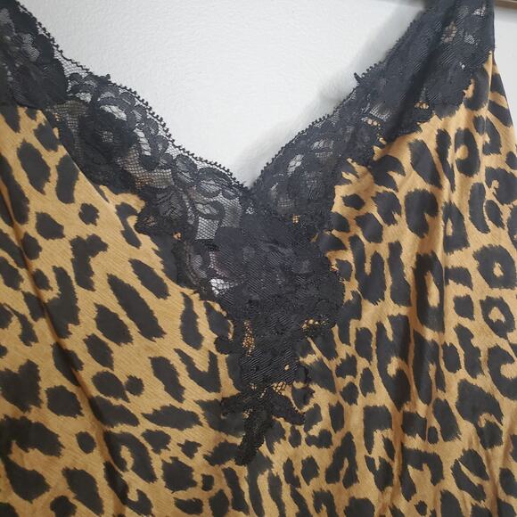 Victoria's Secret Vintage Leopard Print Silk Chemise Slip Black Lace Trim Medium - Picture 12 of 16